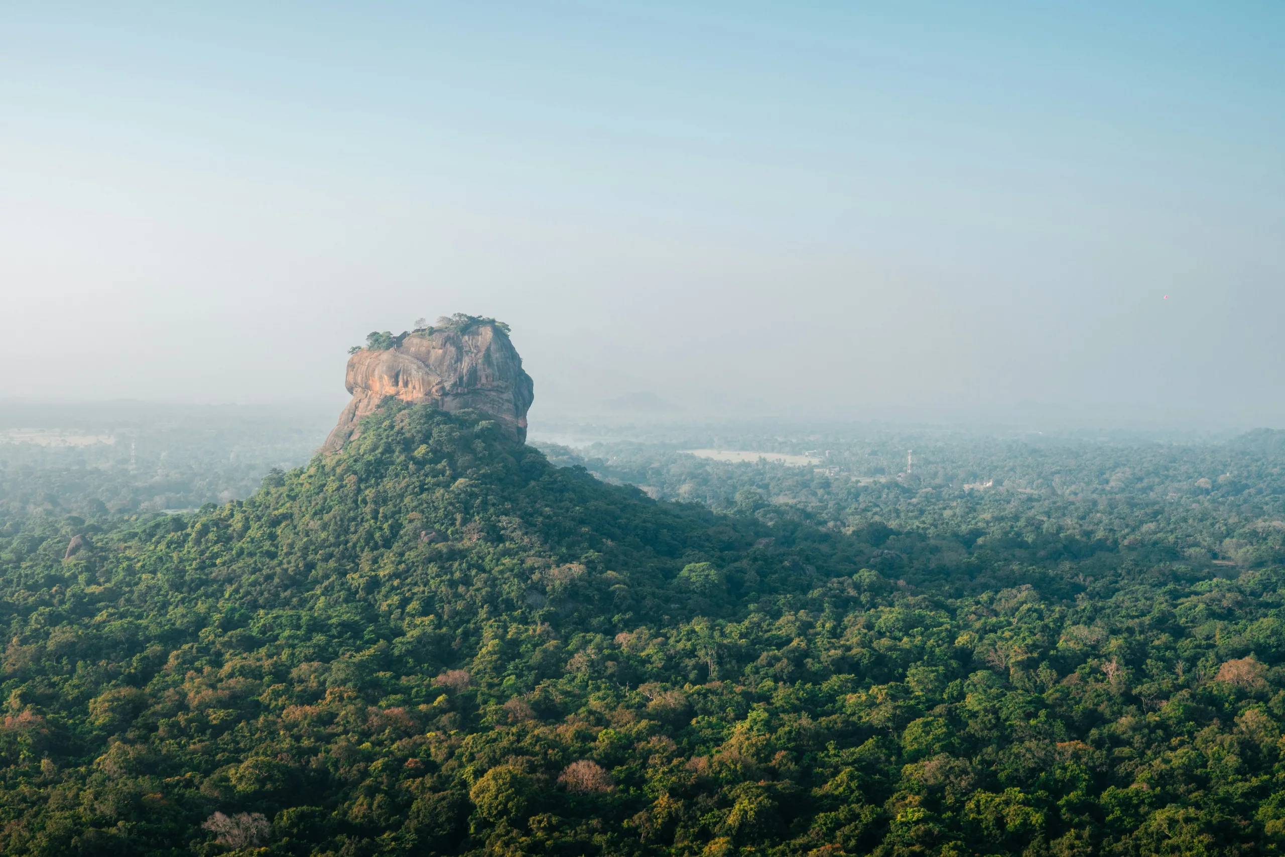 roccia del leone sri lanka